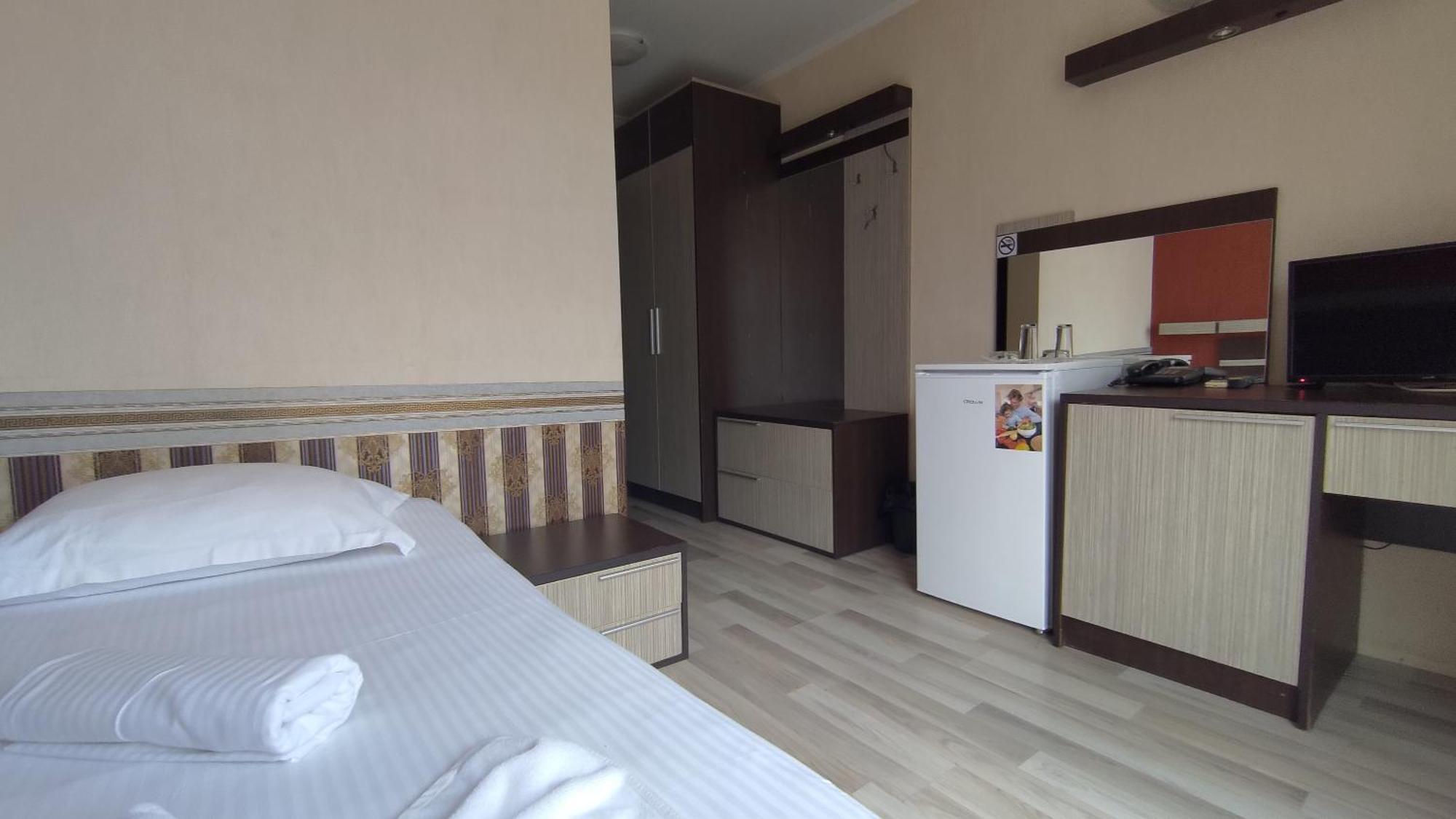 Lotos Hotel Balchik Bagian luar foto
